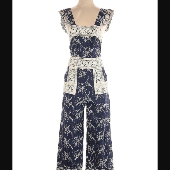 Nightcap Floral Cotton Eyelet Lace Overall Jumpsuit - Picture 5 of 13